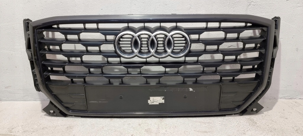 Купити Решітка  радіатора решітка радіатора audi q2 81a 16-19