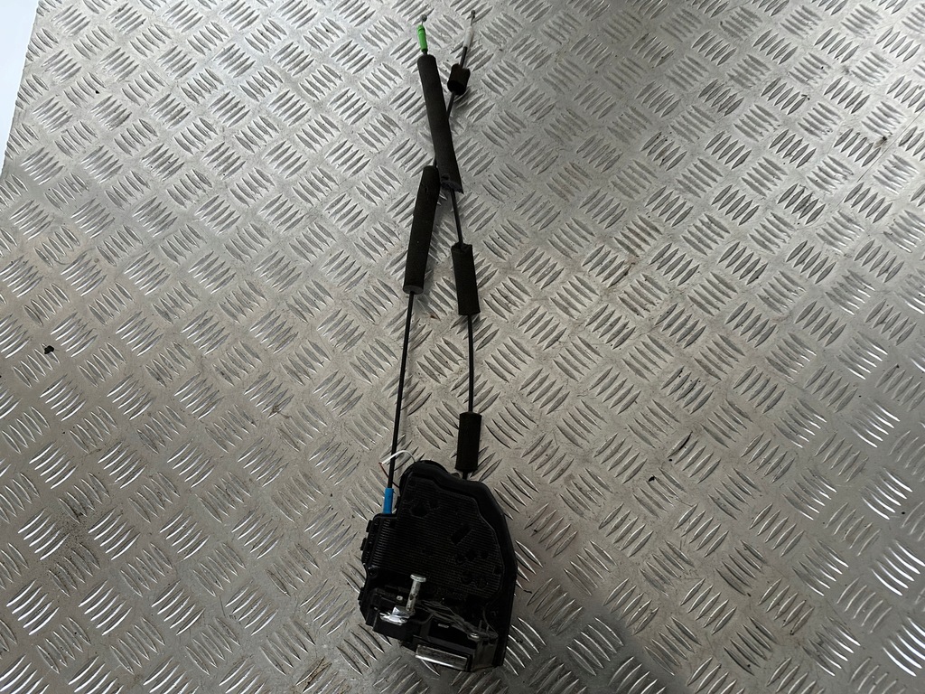 фото №1, Subaru forester iv замок дверь левый задняя задний