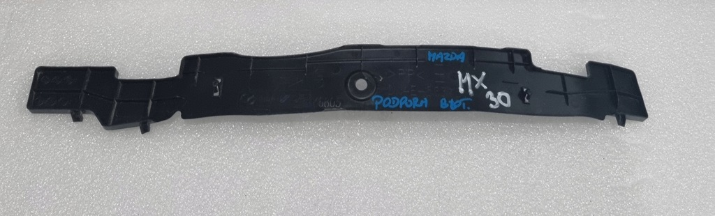 фото №8, Mazda mx30 mx-30 mx 30 опора прокладка крыла