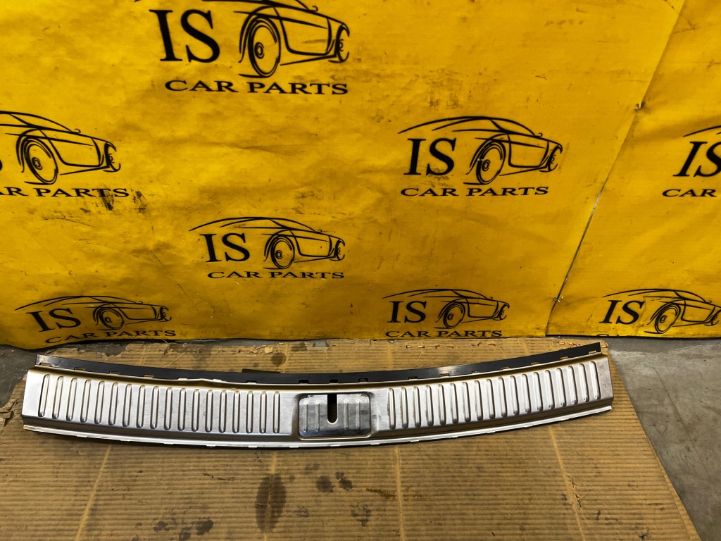 фото №1, Накладка порог поперечина край багажника porsche cayenne ii 7p5 lift 92a