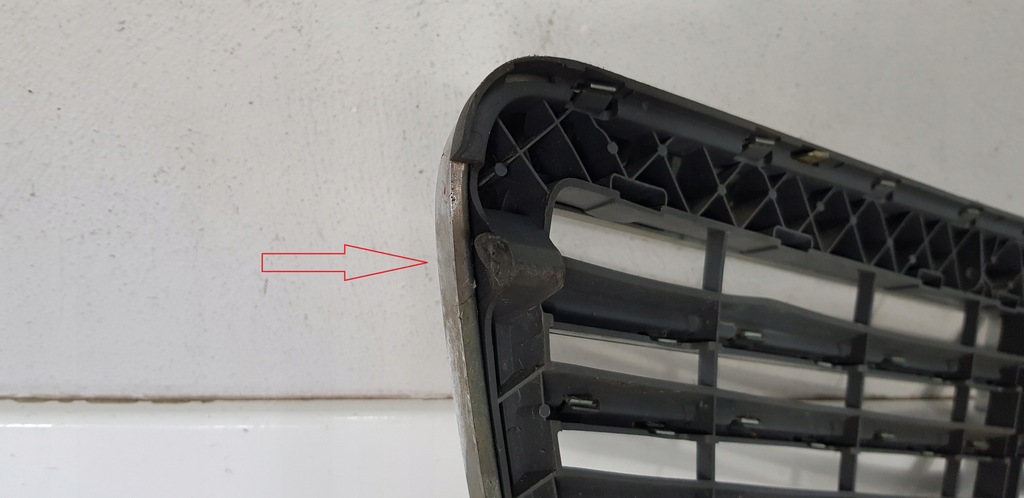 фото №9, Mercedes c klasa w204 решётка радиатора решётка радиатора бампера перед a2048801283