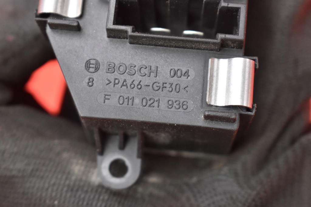 фото №10, Резистор обдув резистор резистор 8k0820521 f011500024 audi q5 8r 08-12