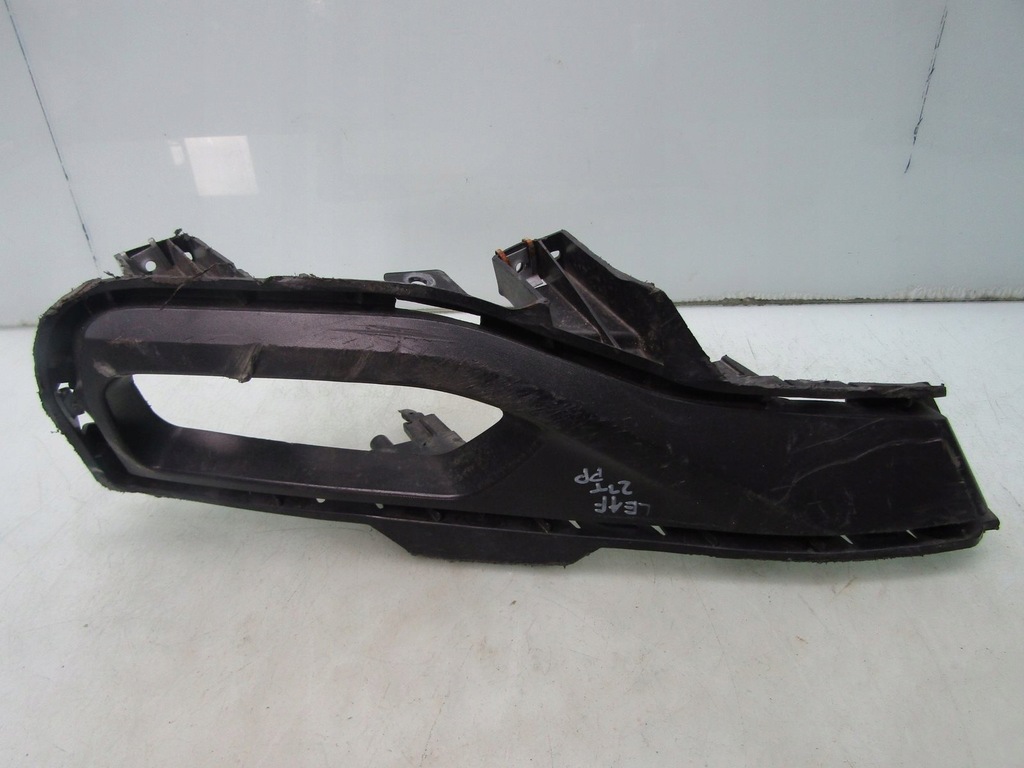 фото №1, Leaf ii ze1 21r решітка бампера права перед передня рамка opraw 622565sk0b