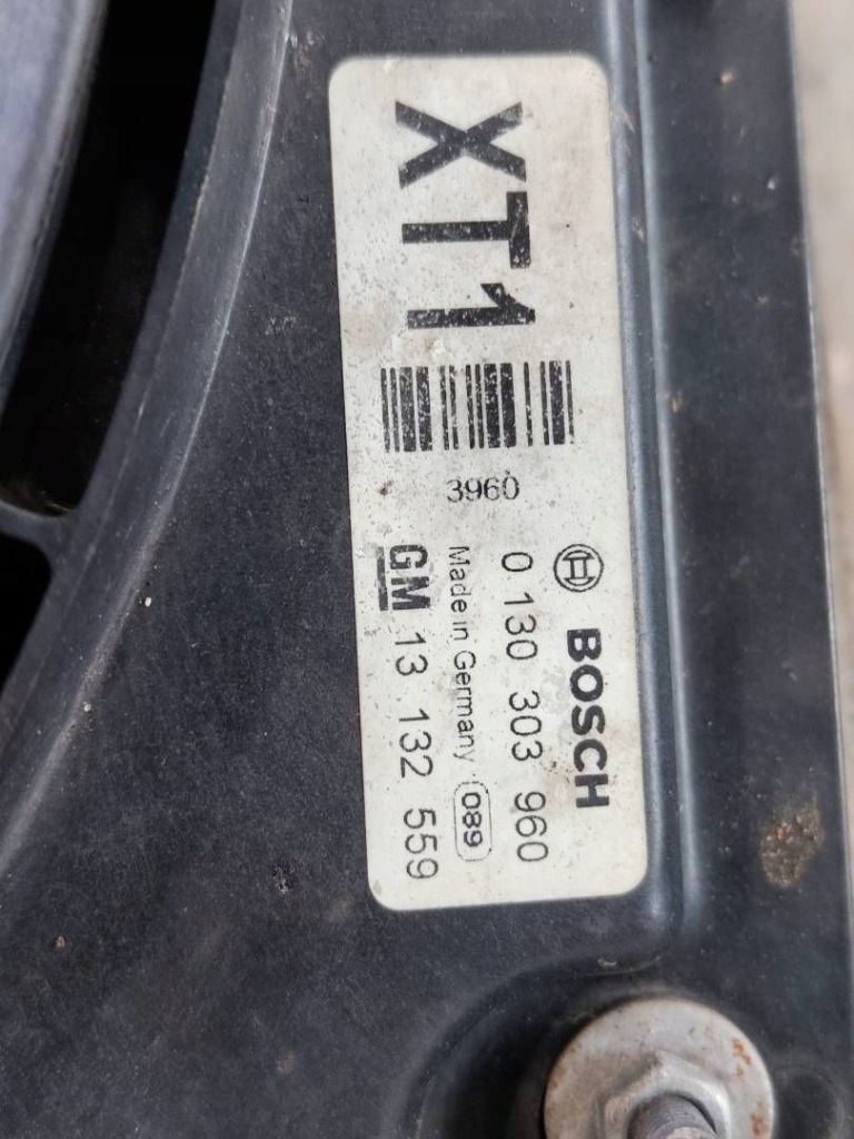 Комплект радіатор інтеркулер вентилятор opel astra h 3 1.9 cdti 13132559 Зі Шроту