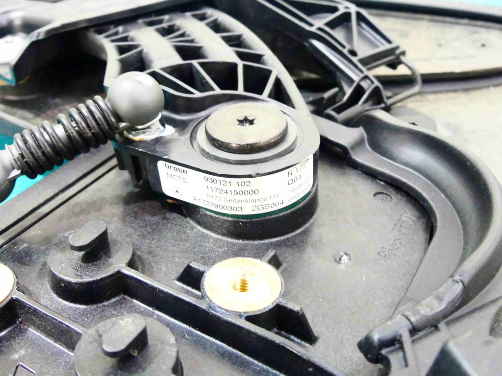 фото №14, Полиця багажника mercedes-benz оригінальний номер a1727900035