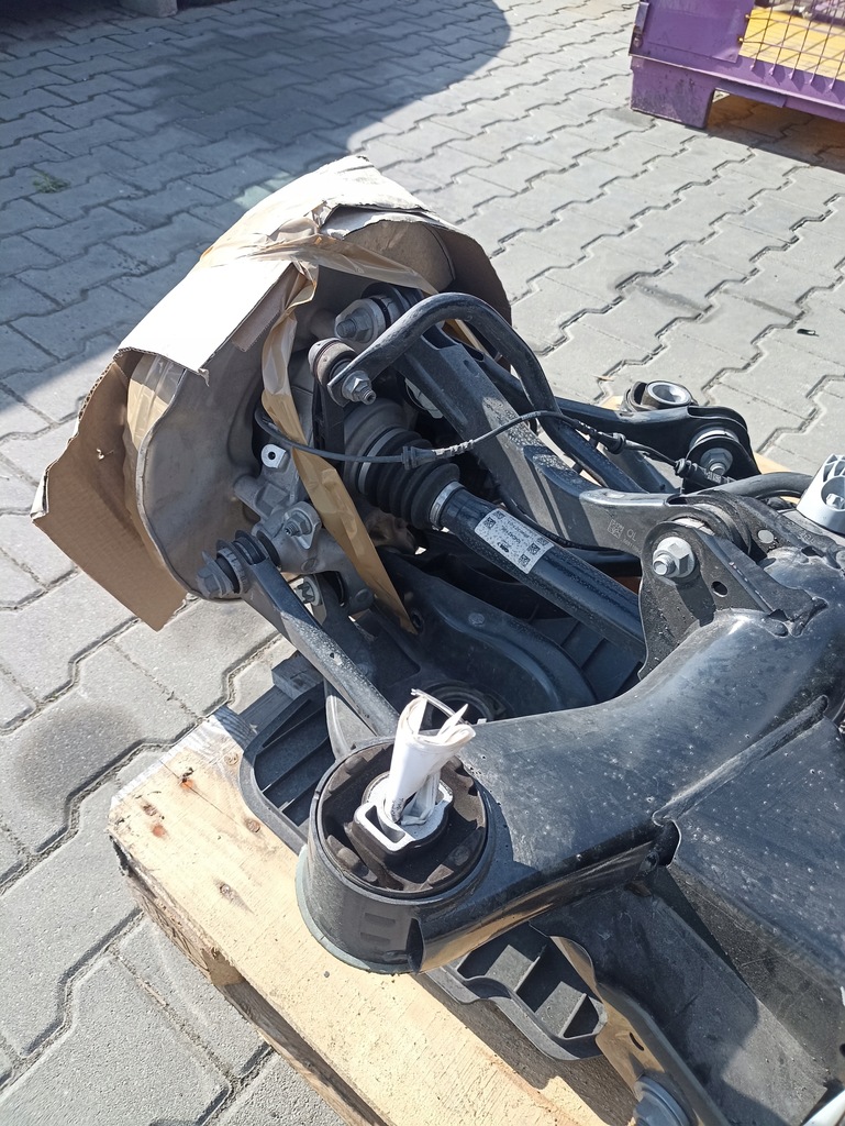 фото №11, Поворотний кулак задня ліва права ступиця важелі bmw z4 g29 7769km