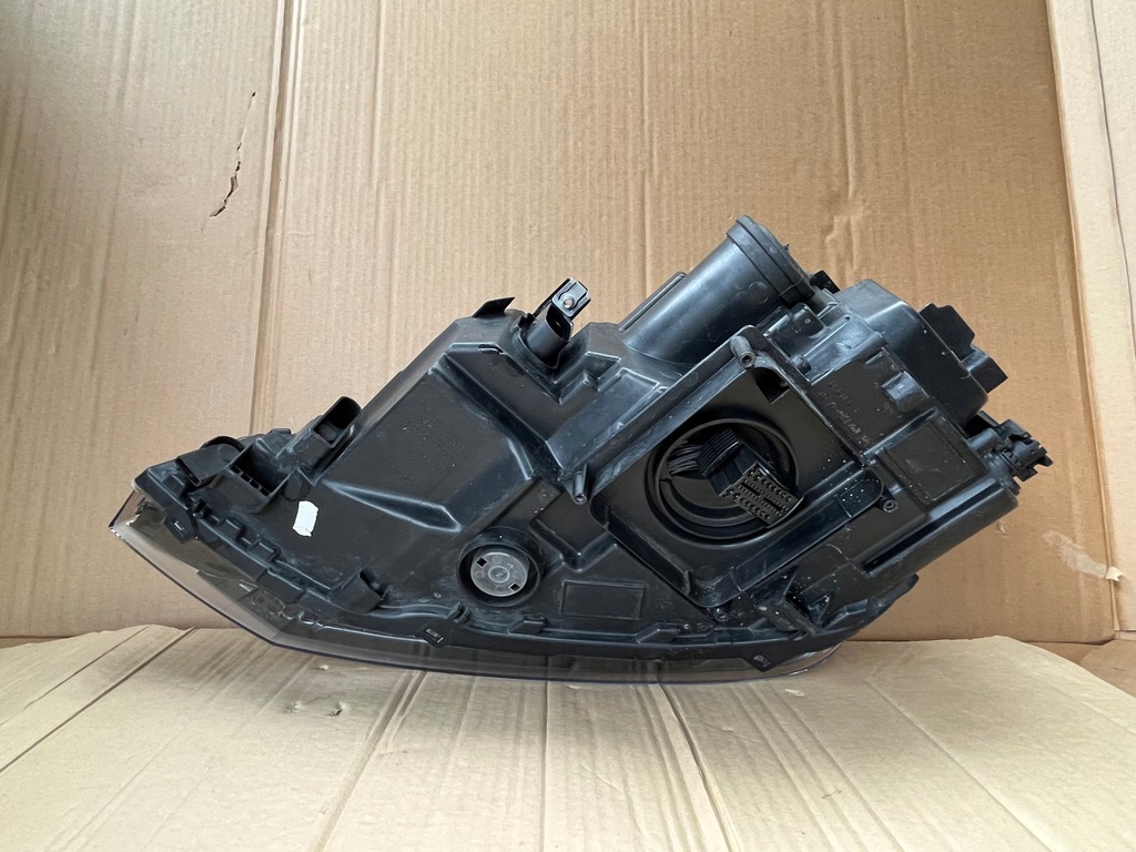 фото №8, Лампа правая передние vw polo gti 2g