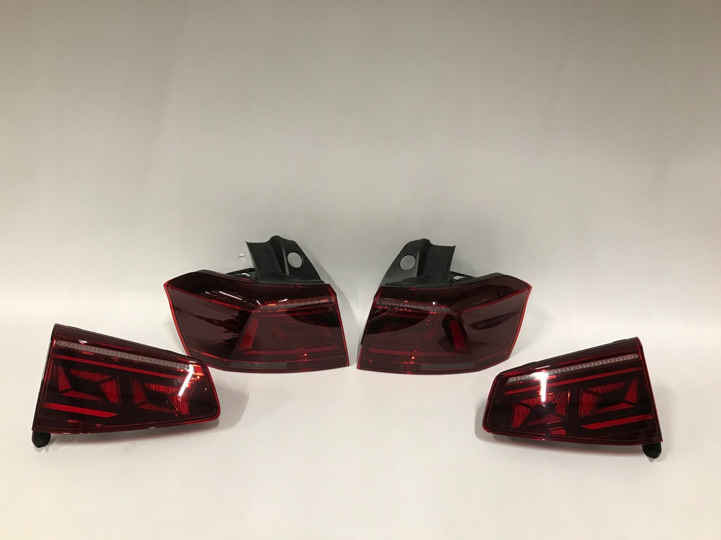 фото №1, Vw passat b8 kombi 3g9 19- lift r-line комплект лампа задніх ciemnych eu