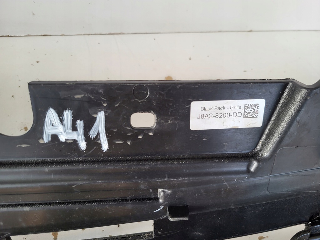 фото №8, Решётка радиатора решётка радиатора range rover velar l560 black r-dynamic j8a2-8200-dd