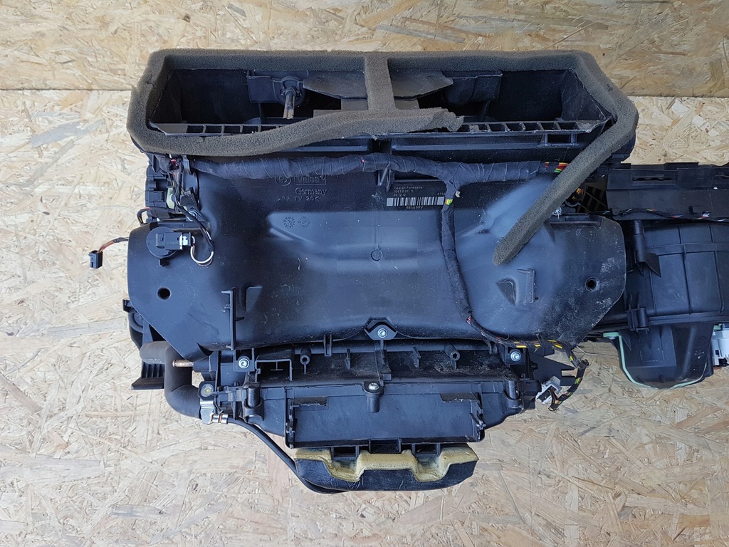 фото №8, Bmw x1 обігрівач eu