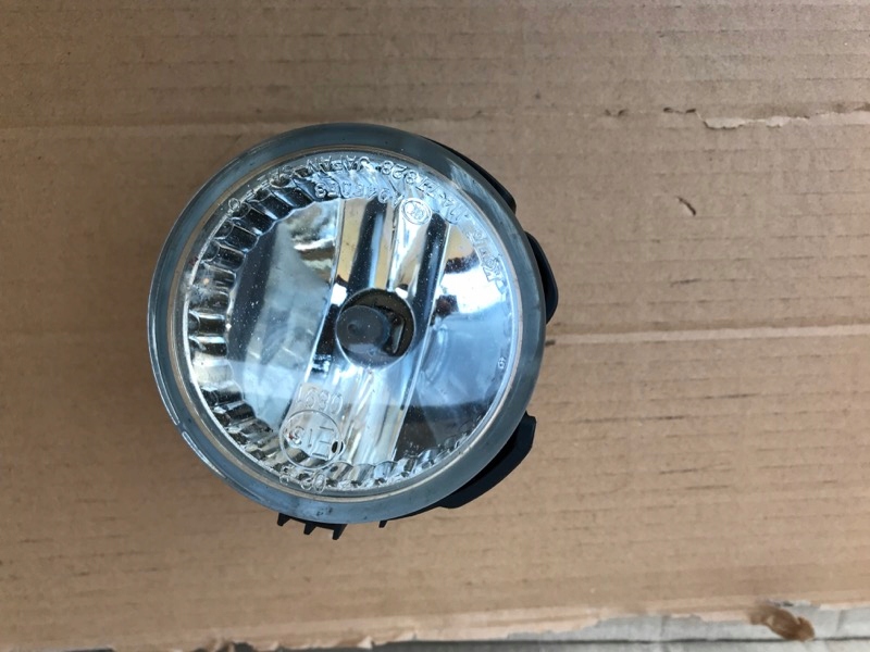 фото №1, Subaru forester правый противотуманная фара 114-20041