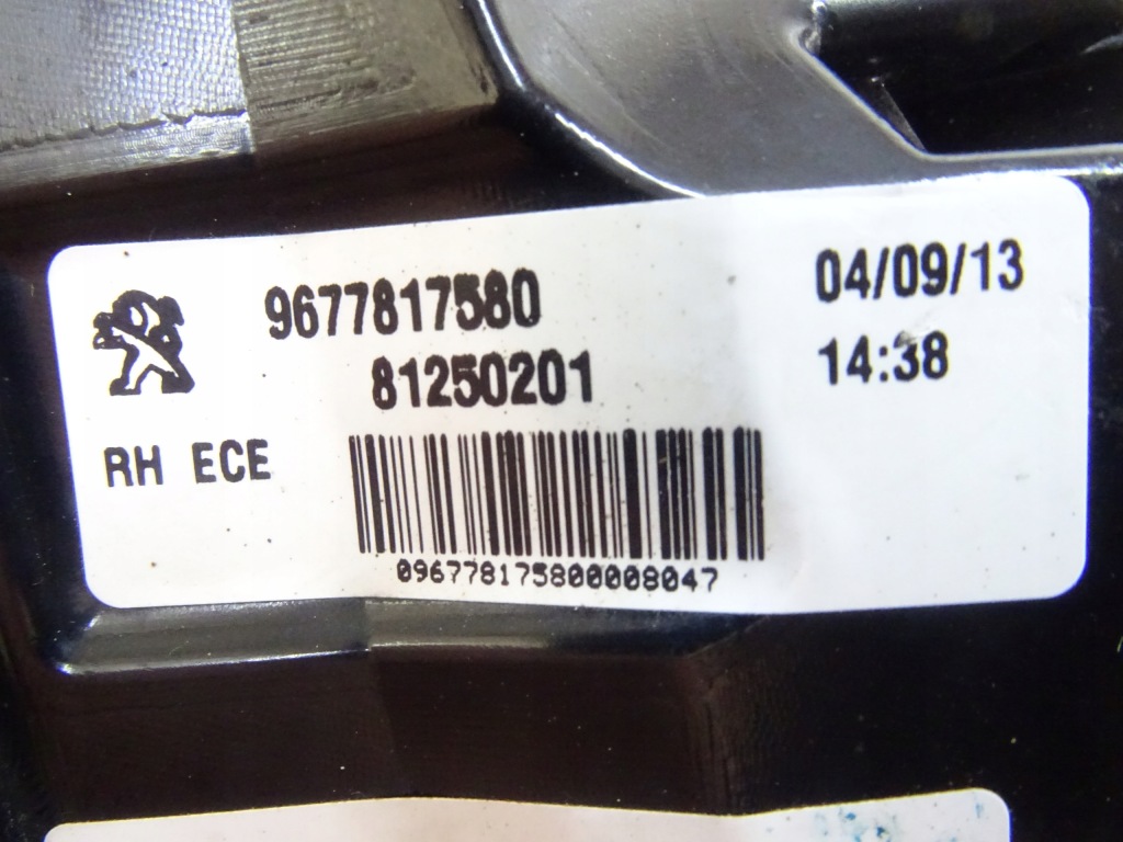 Фара задня ліва 9677817680 peugeot 308 led Доставка
