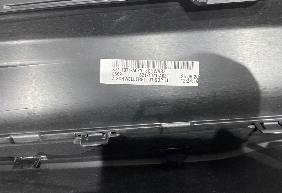 фото №6, Porsche taycan карбон молдинг порог lh 9j1854883h