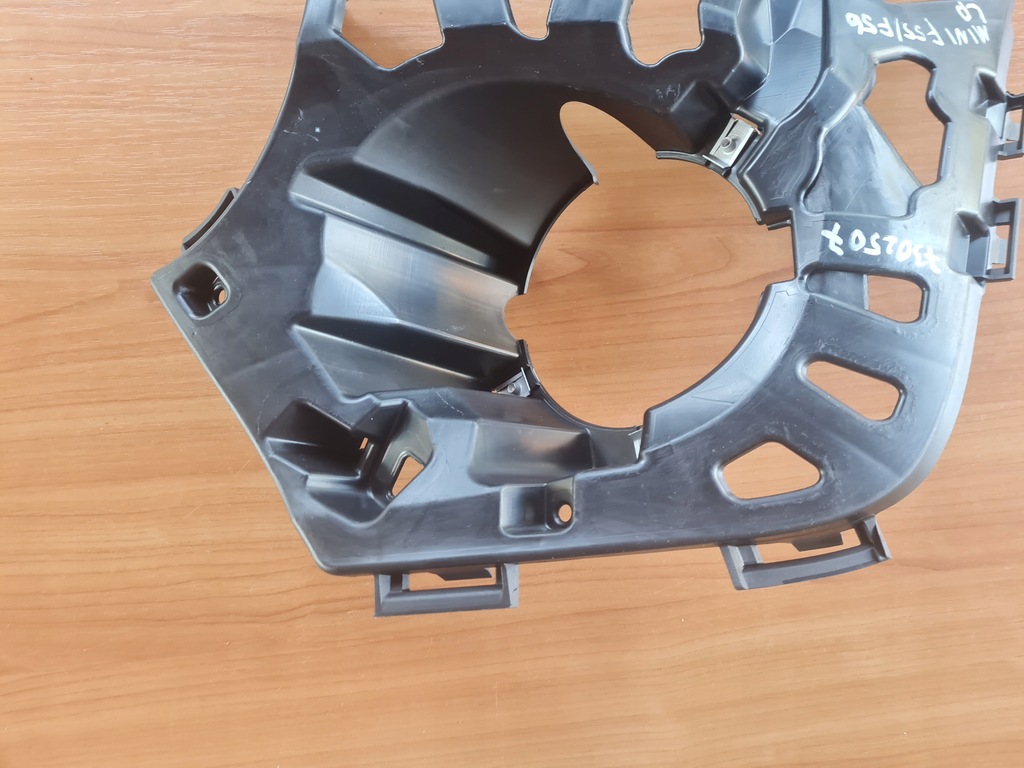 фото №7, Mini оригінальний номер 7302507 напрямна кронштейн протитуманної фари