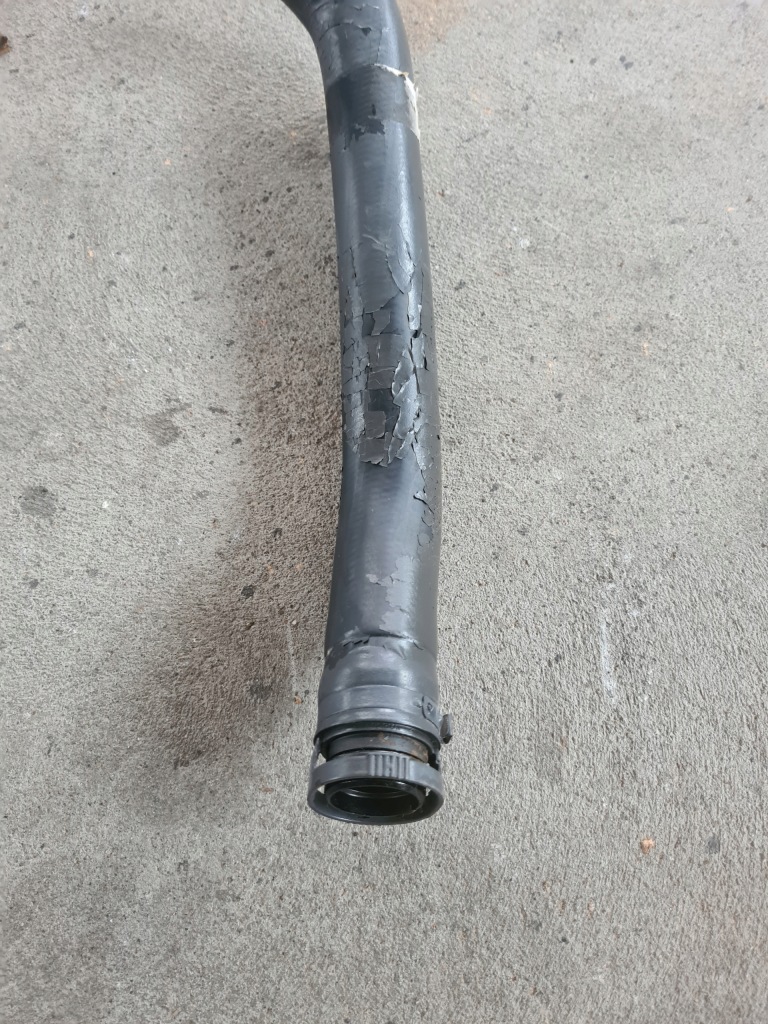 Шланг труба трубка wirówki вентиляция картера двигателя renault gama t range volvo fh 4 Цена