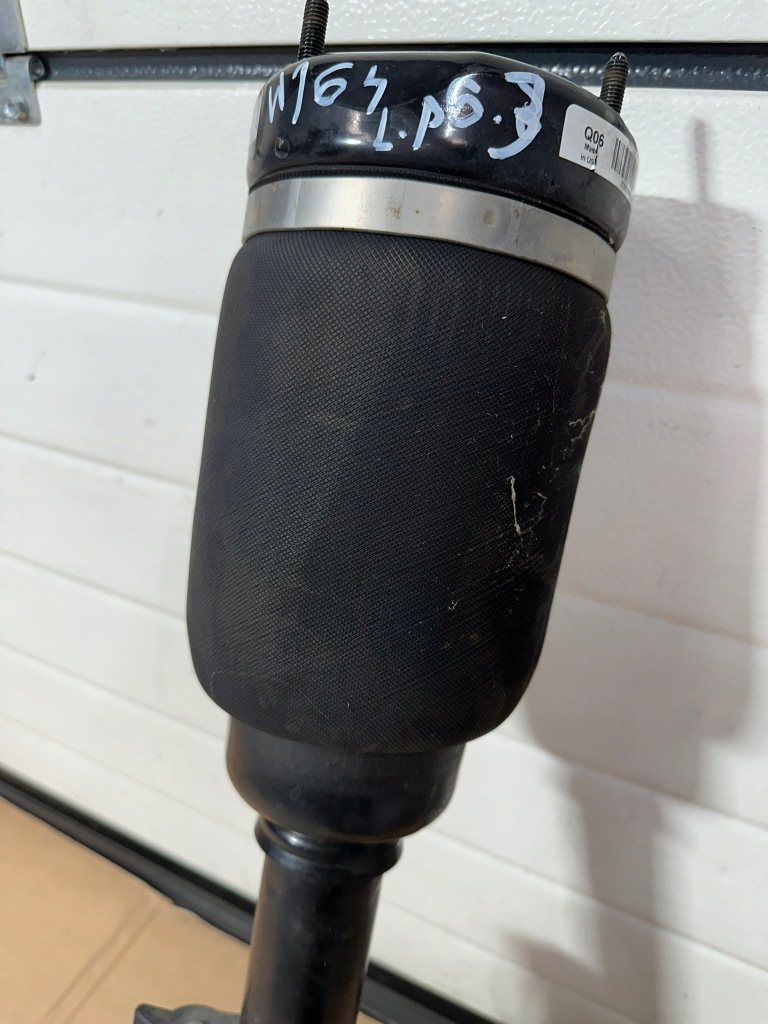 фото №12, Амортизатор левый перед, левый передний, амортизатор mercedes ml w164 6.3 amg. gl x164