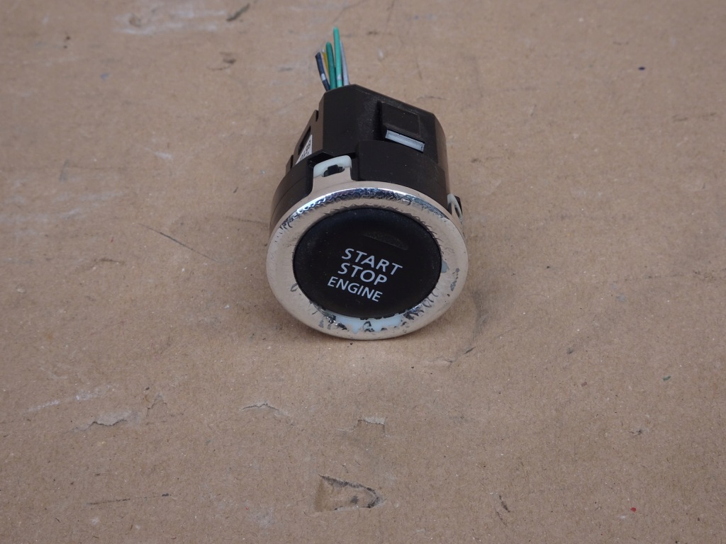 Купить Mitsubishi outlander 3 кнопка запуск стоп 8610a150