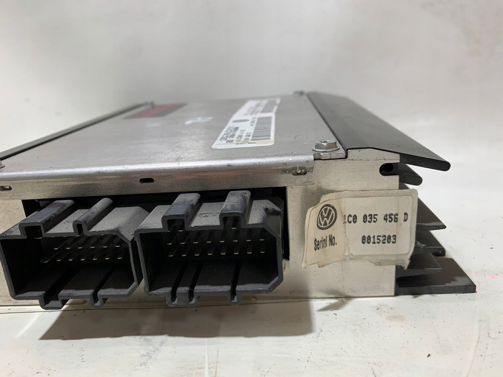 фото №5, Vw new beetle підсилювач 1c0035456d