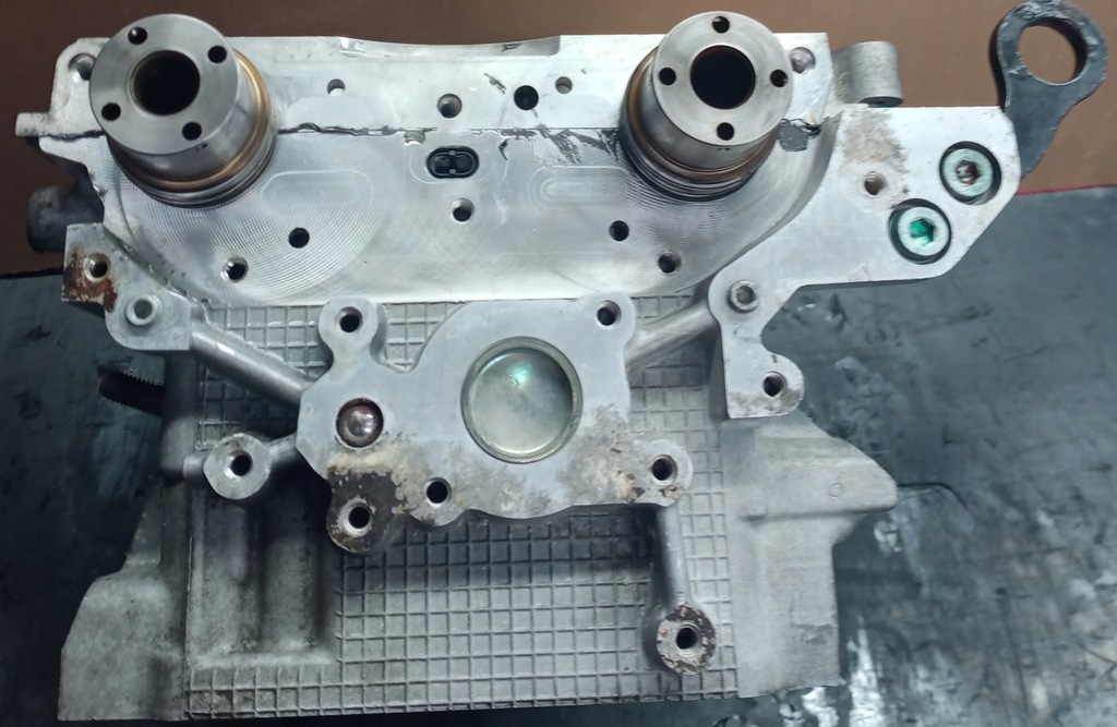 фото №10, Головка vw/audi 3,0 30v 06c103373e