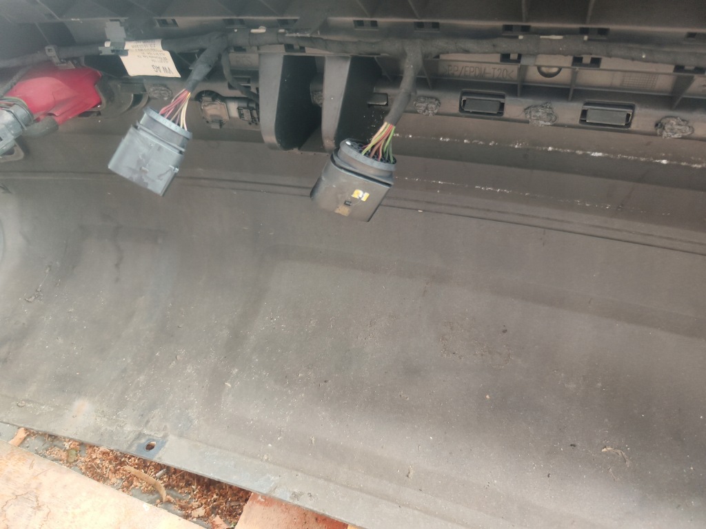 Бампер задні задній комплектний  pdc audi q7 4l l041 Доставка