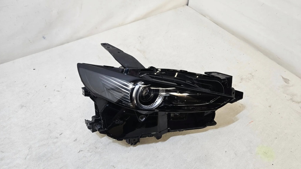 Фара перед передняя правый  mazda cx30 full led 2019+ 14pin dfr7-51030 Киев