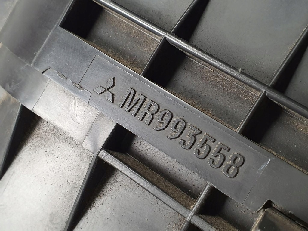 фото №6, Корпус фильтра воздуха mitsubishi grandis 2.4