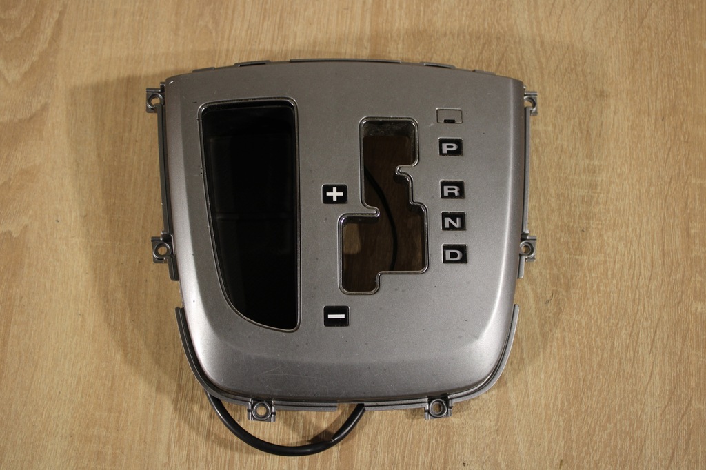 фото №1, Рамка защита домкрата переключения передач hyundai santa fe ii автоматическая коробка передач