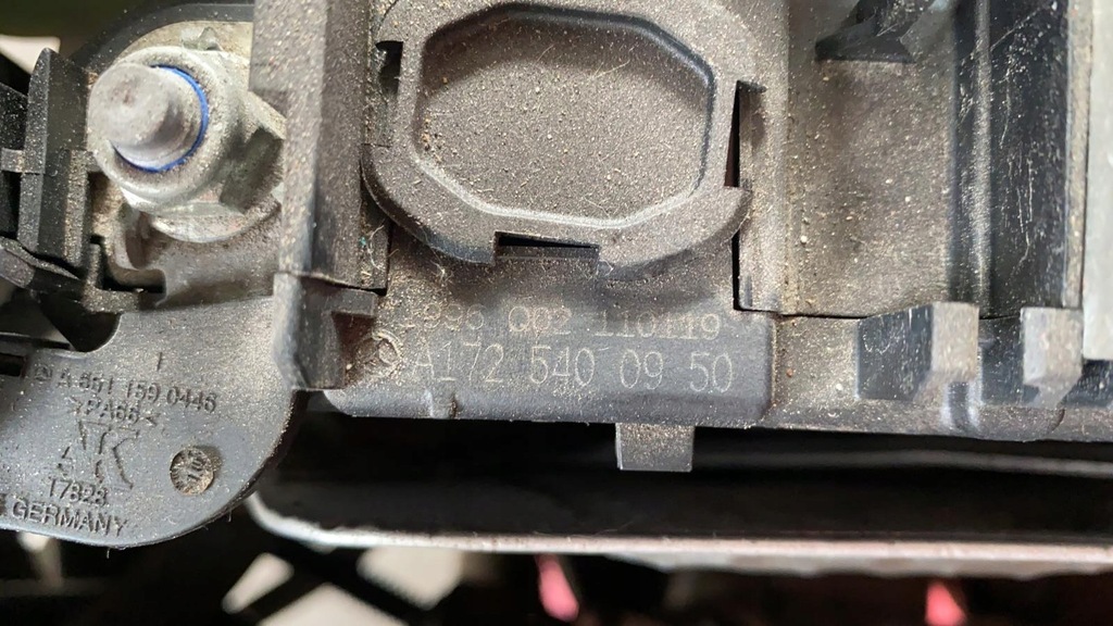 фото №2, Mercedes slk r172 w172 коробка предохранителей