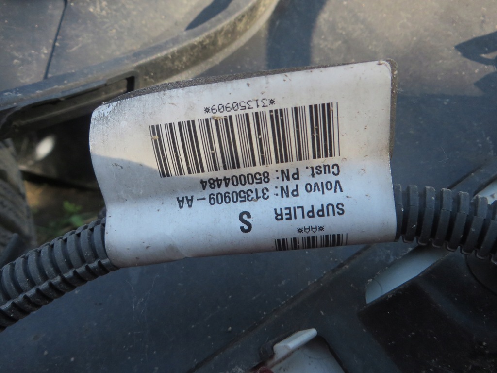 фото №5, Бампер задняя задний volvo s60 ii 717-46 pdc x