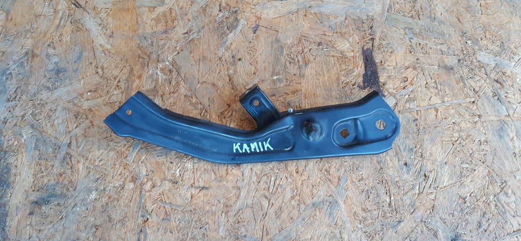 фото №1, Skoda kamiq кронштейн поперечина лампы левый