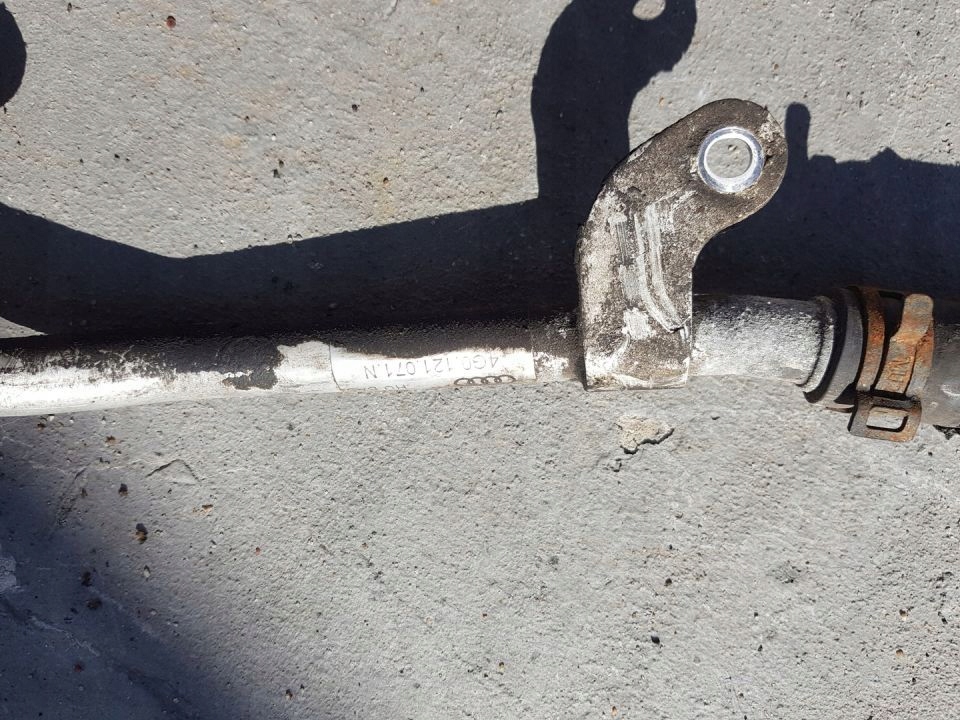 фото №2, Audi a6 c7 4g0 3.0tdi труба wąż wody 4g0121071n