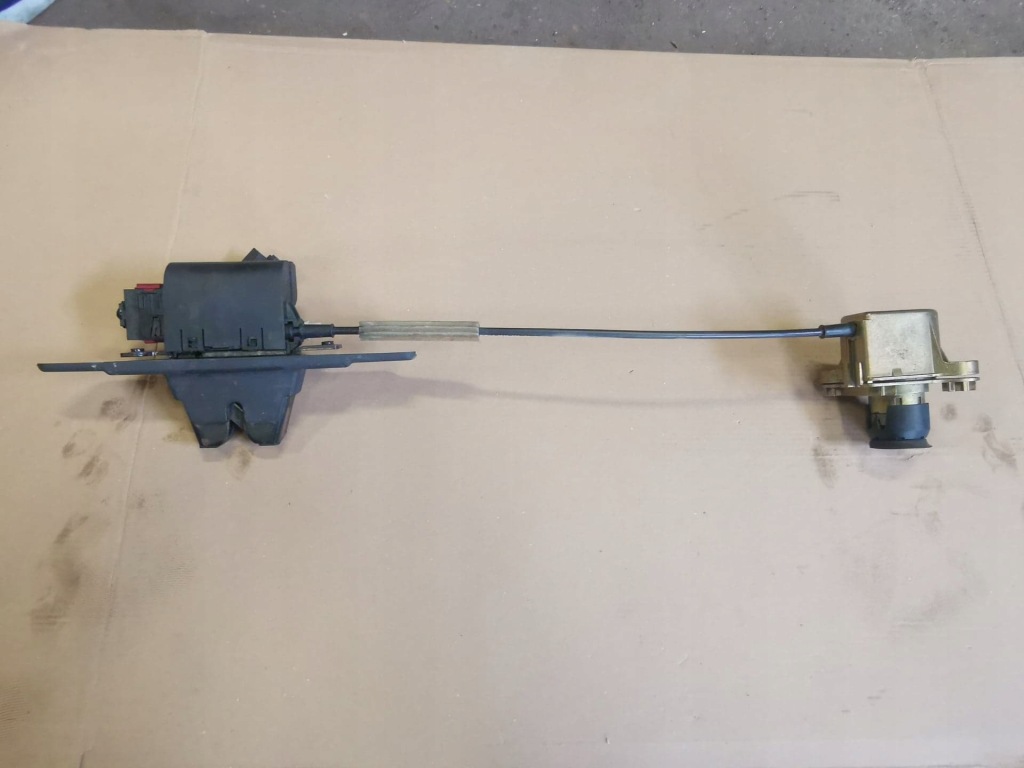 Купить Замок крышки saab 93 кабриолет