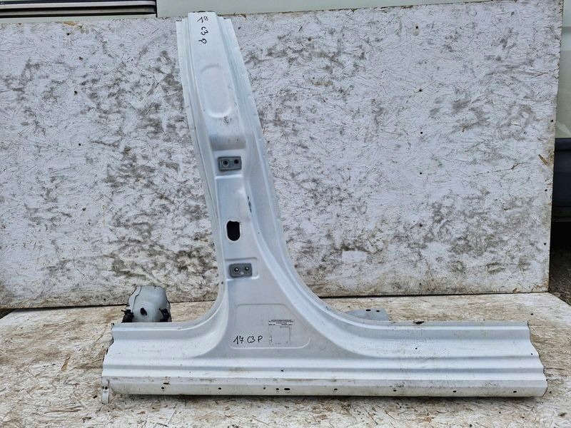 фото №1, Citroen c3 iii 3 порог правый блок двигателя средний ewpb