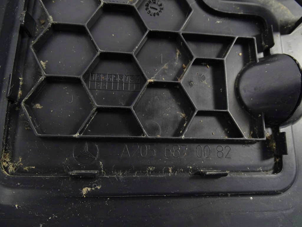 фото №7, Mercedes c w205 молдинг защита порог правый перед