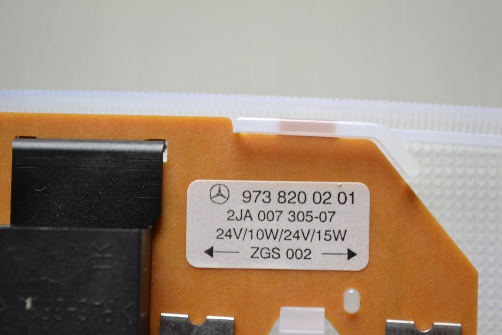 фото №6, Mercedes atego viano w638 лампа салона задняя