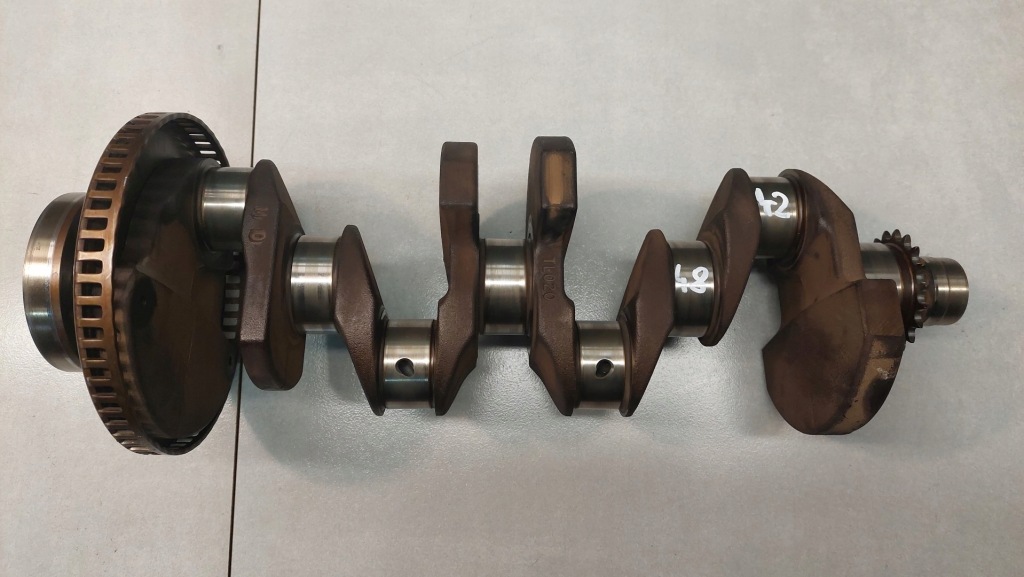 фото №1, Wał колінчастий audi a3 1.6 8v avu