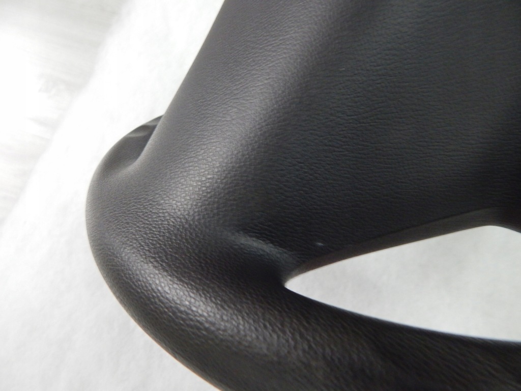 Opel astra iv j meriva b zafira c - руль без многофункциональный Доставка