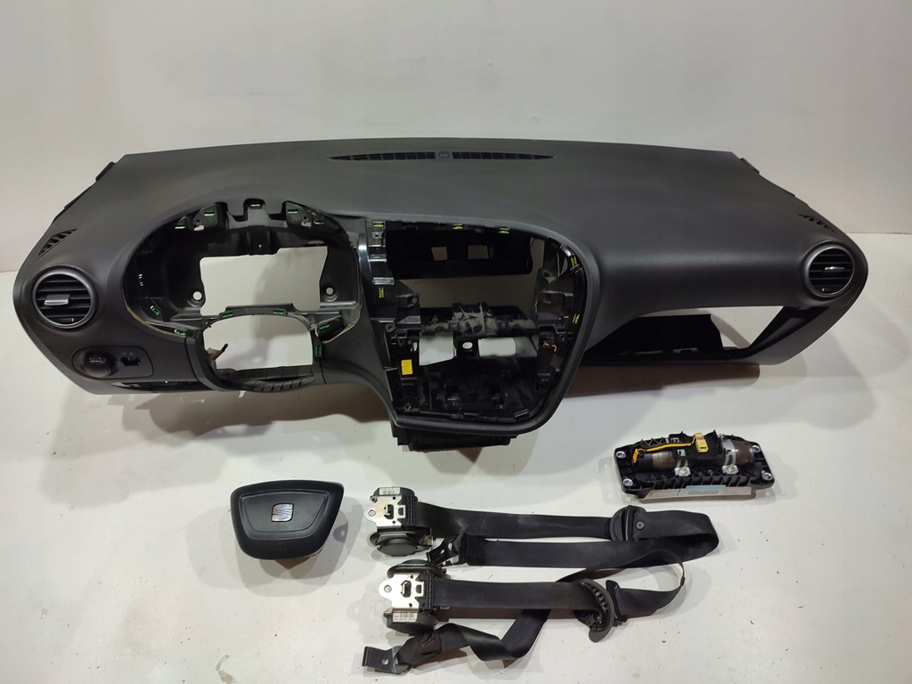 фото №7, Seat leon 2 ii приборная панель консоль подушка безопасности подушки безопасности ремни