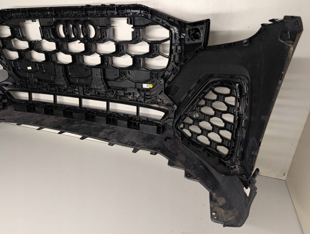 Бампер перед audi q8 lift s line 2024- Недорого