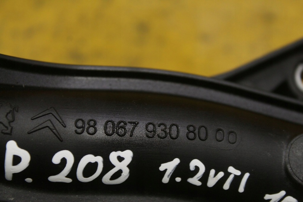 фото №8, Шланг wody 9676768480 peugeot 208 1.2 vti