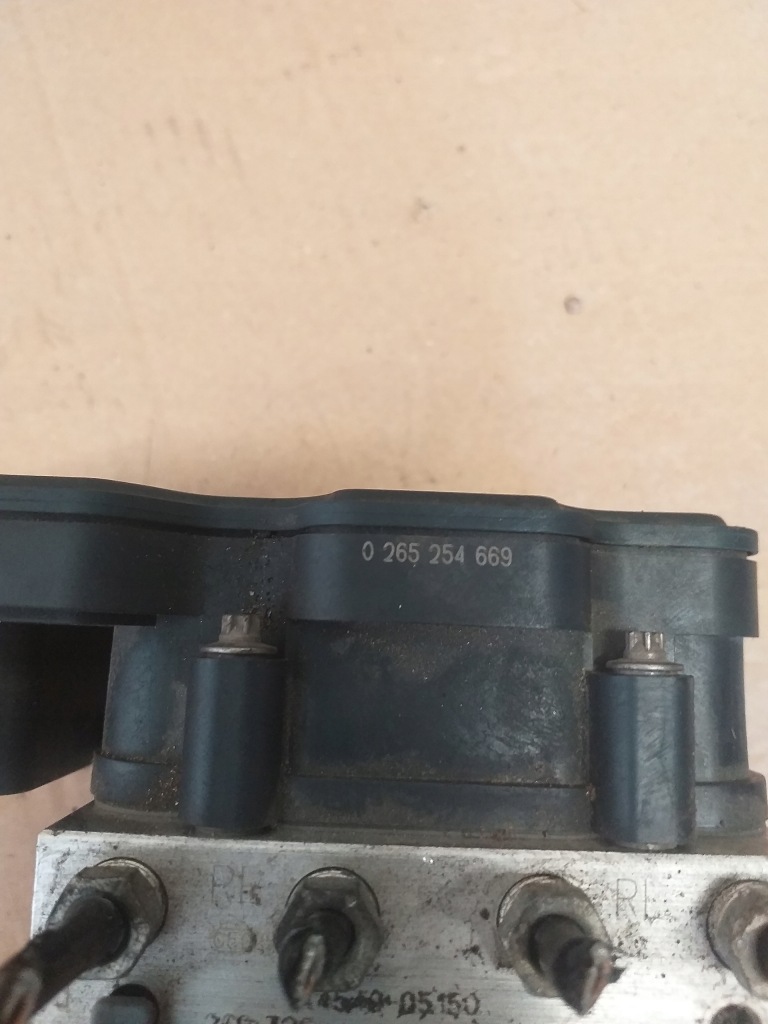 фото №3, Avensis t29 насос abs блок управления