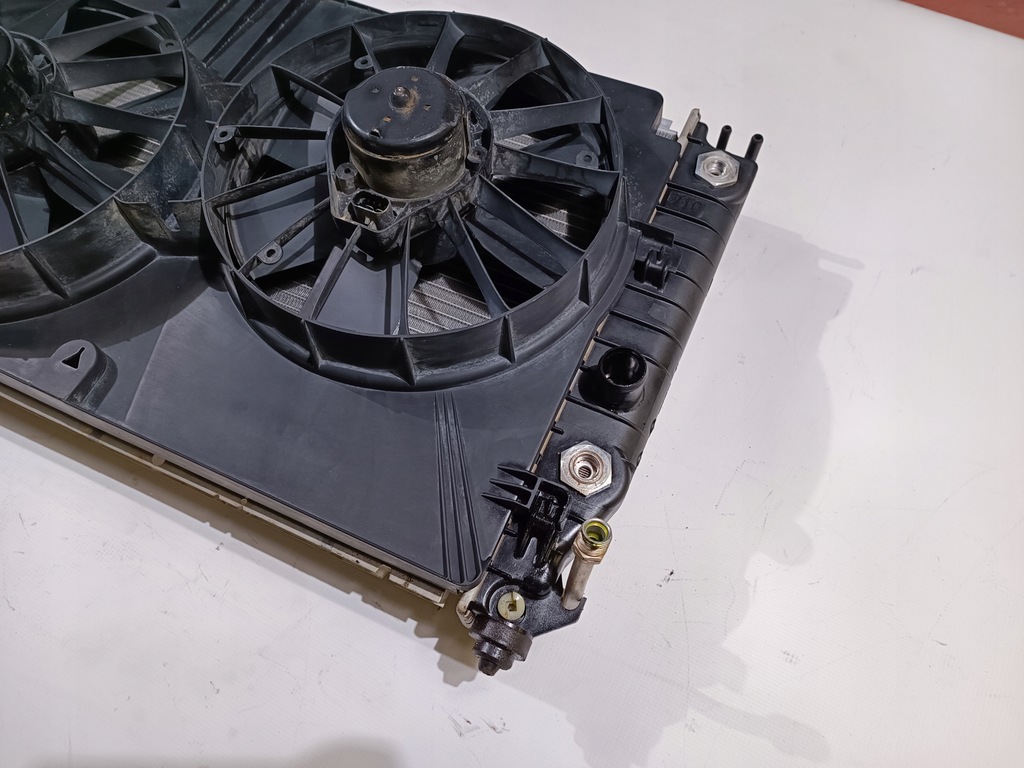 фото №6, Радіатор вентилятор радіатор комплект chevrolet corvette c5