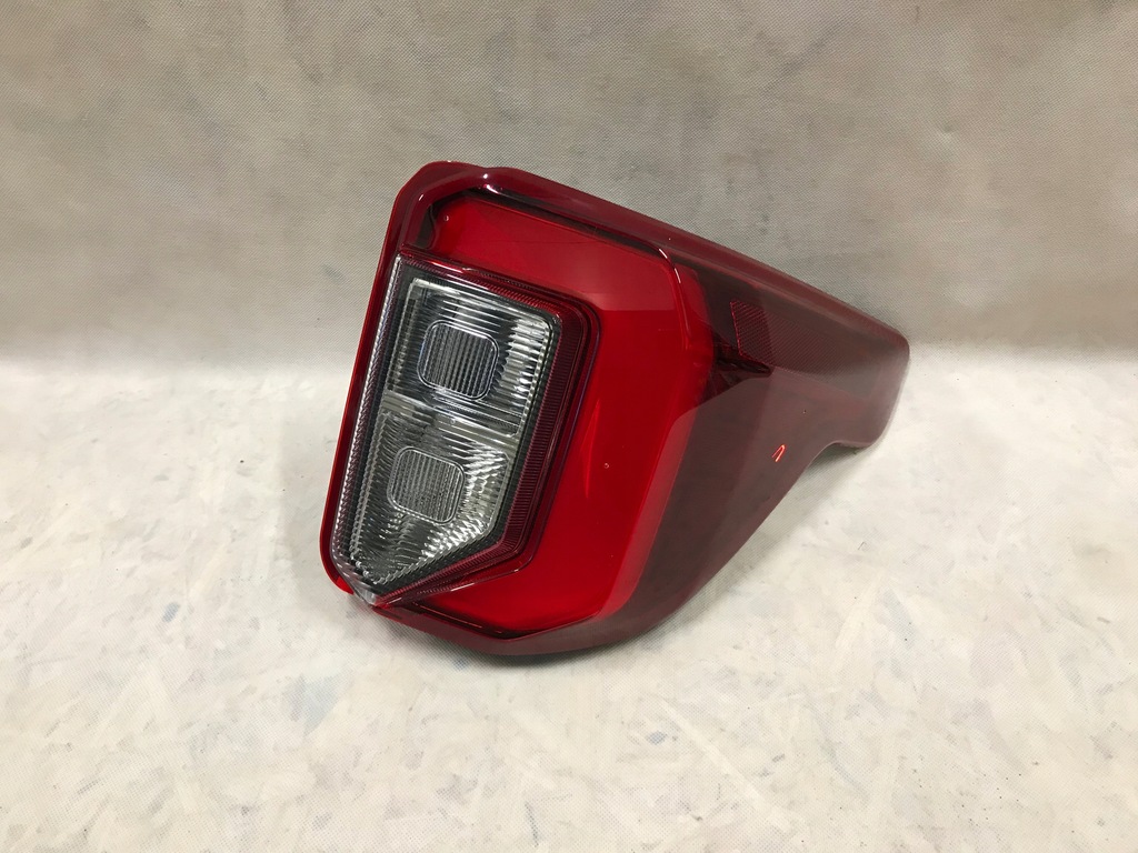 фото №1, Ford explorer vi 19- лампа задняя правая led тонированная!