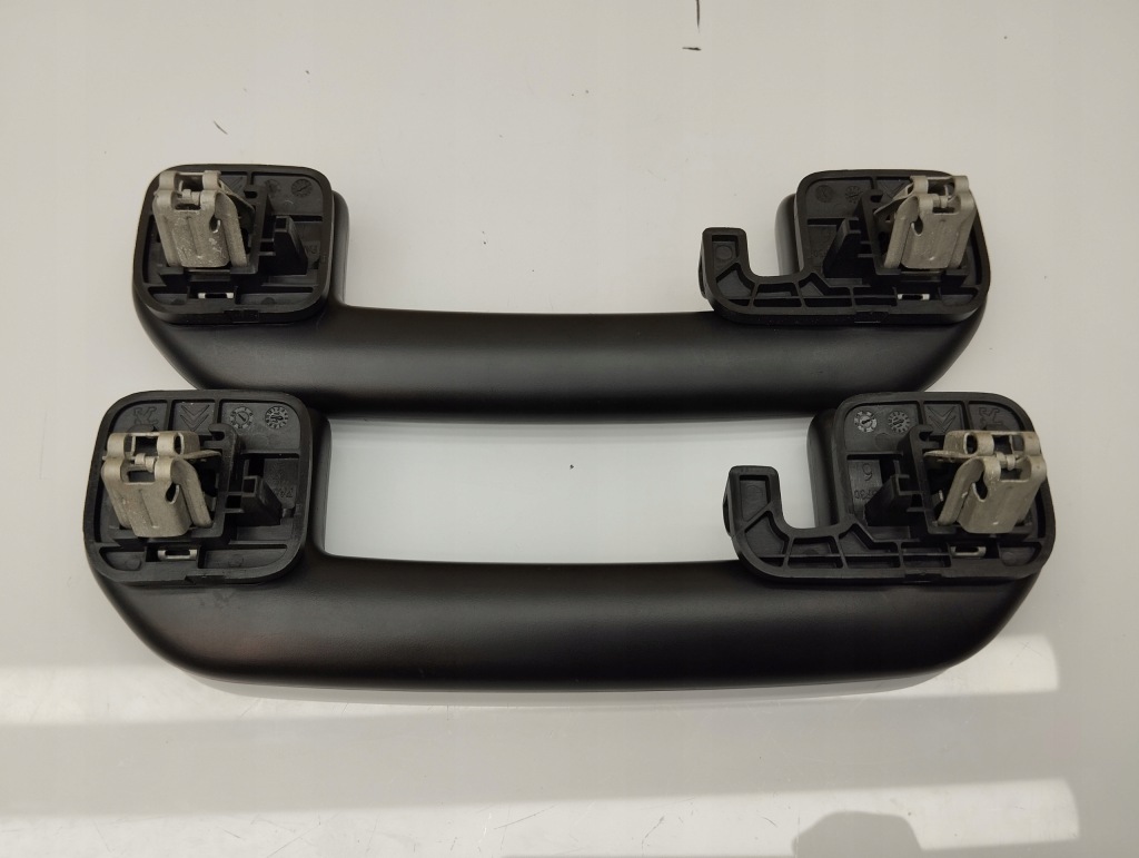 фото №2, Citroen ds4 ручка кронштейн потолочный