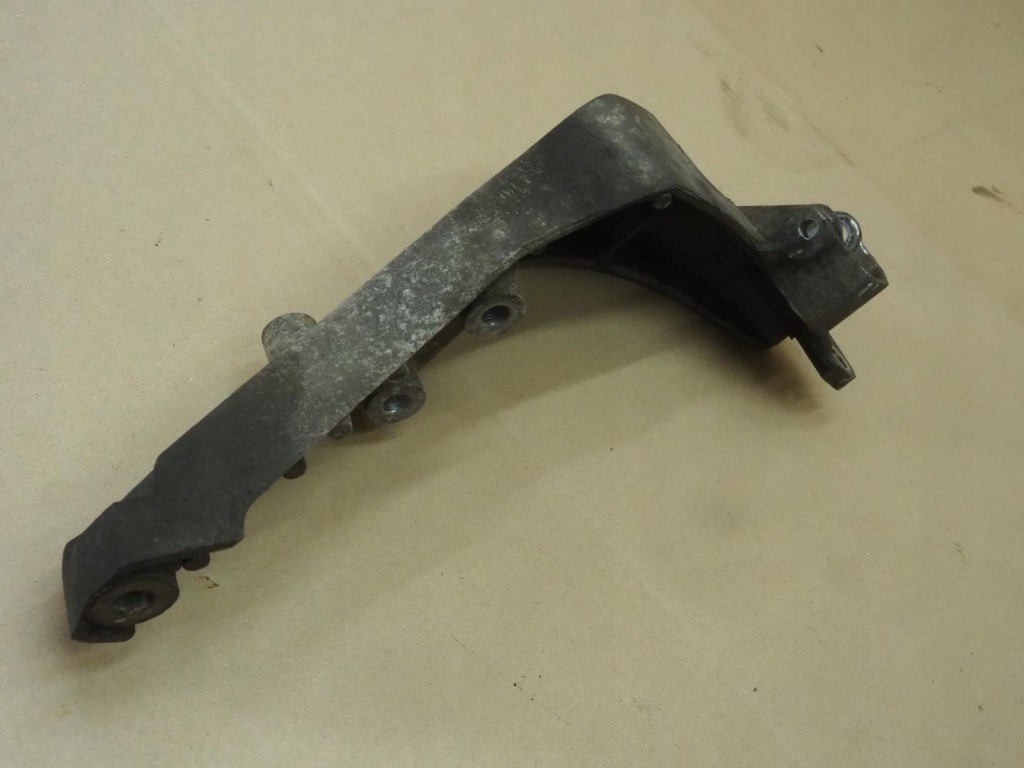 Кронштейн двигуна генератора 1.8 z18xe opel vectra b 24449617 Доставка