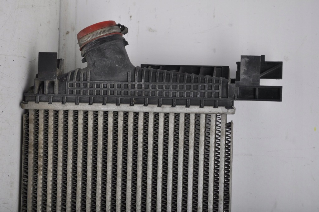 Opel astra j iv 1.6 16v радиатор интеркулер 05400005 с Разборки