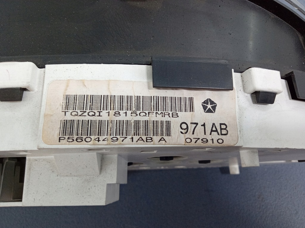 фото №4, Dodge caravan iv 3.3 v6 счетчик приборы p56044971ab