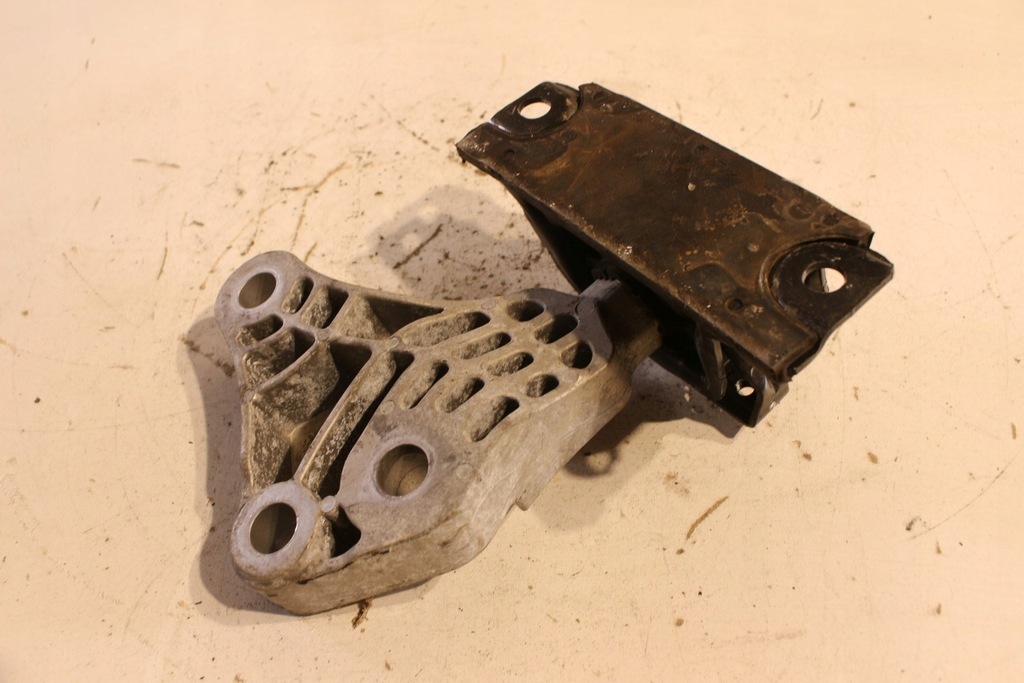 фото №10, Кронштейн подушка коробки автоматичної corsa e 1.4 b