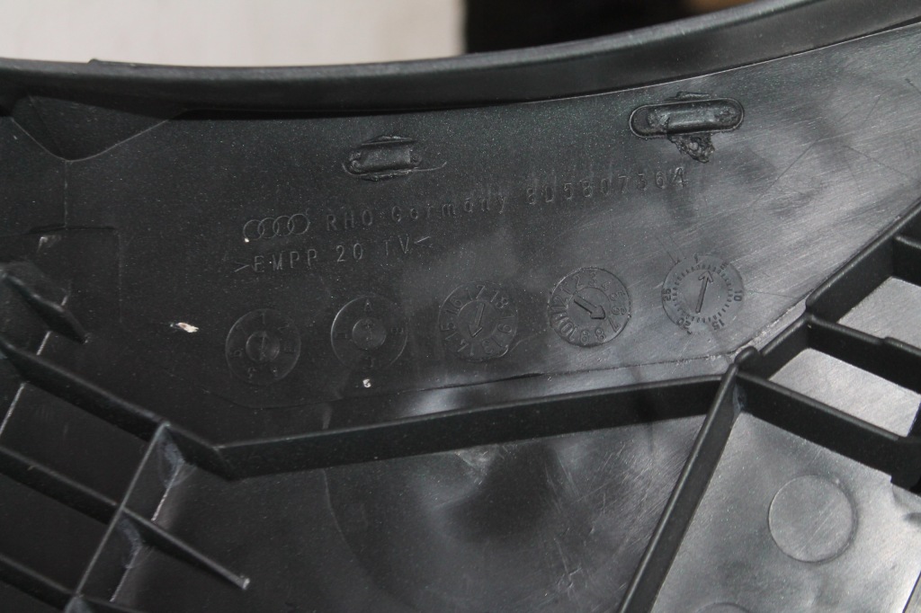 фото №7, Бампер задня задній 8d5807364 audi a4 b5 94-01 новий