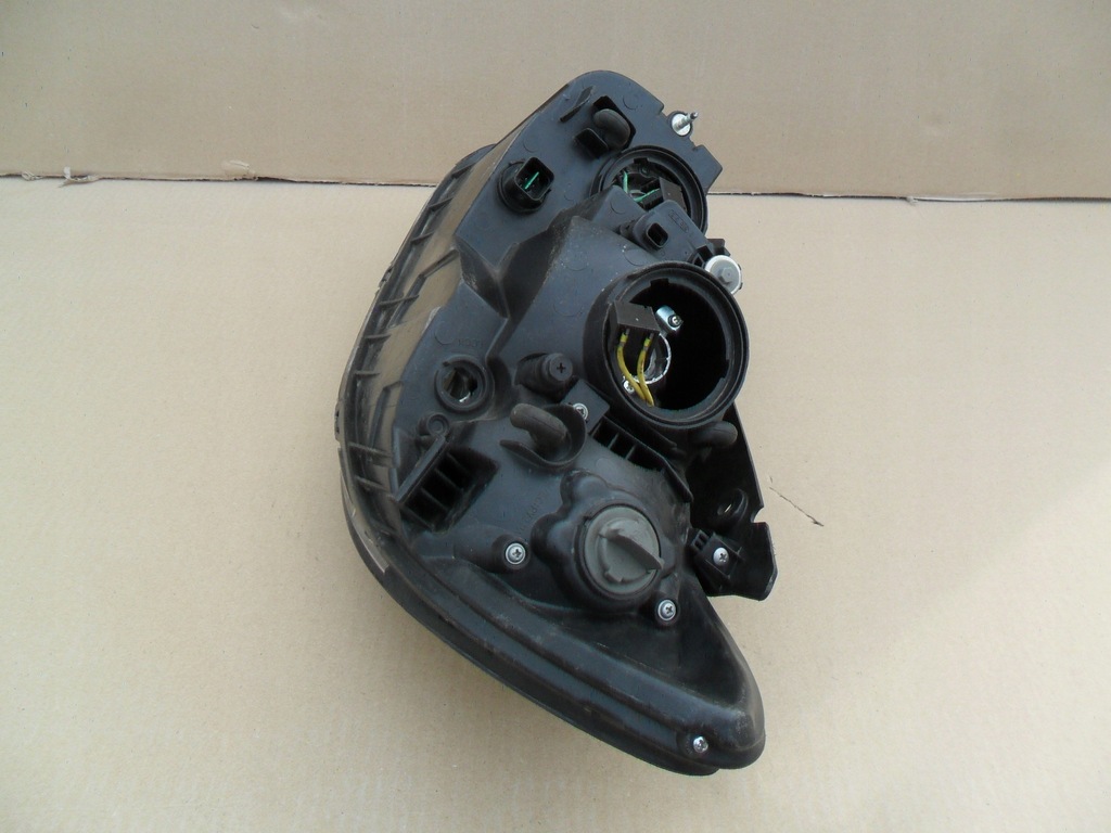 фото №14, Hyundai santa fe ii лампа права перед